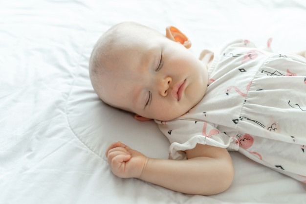 importancia descanso bebés